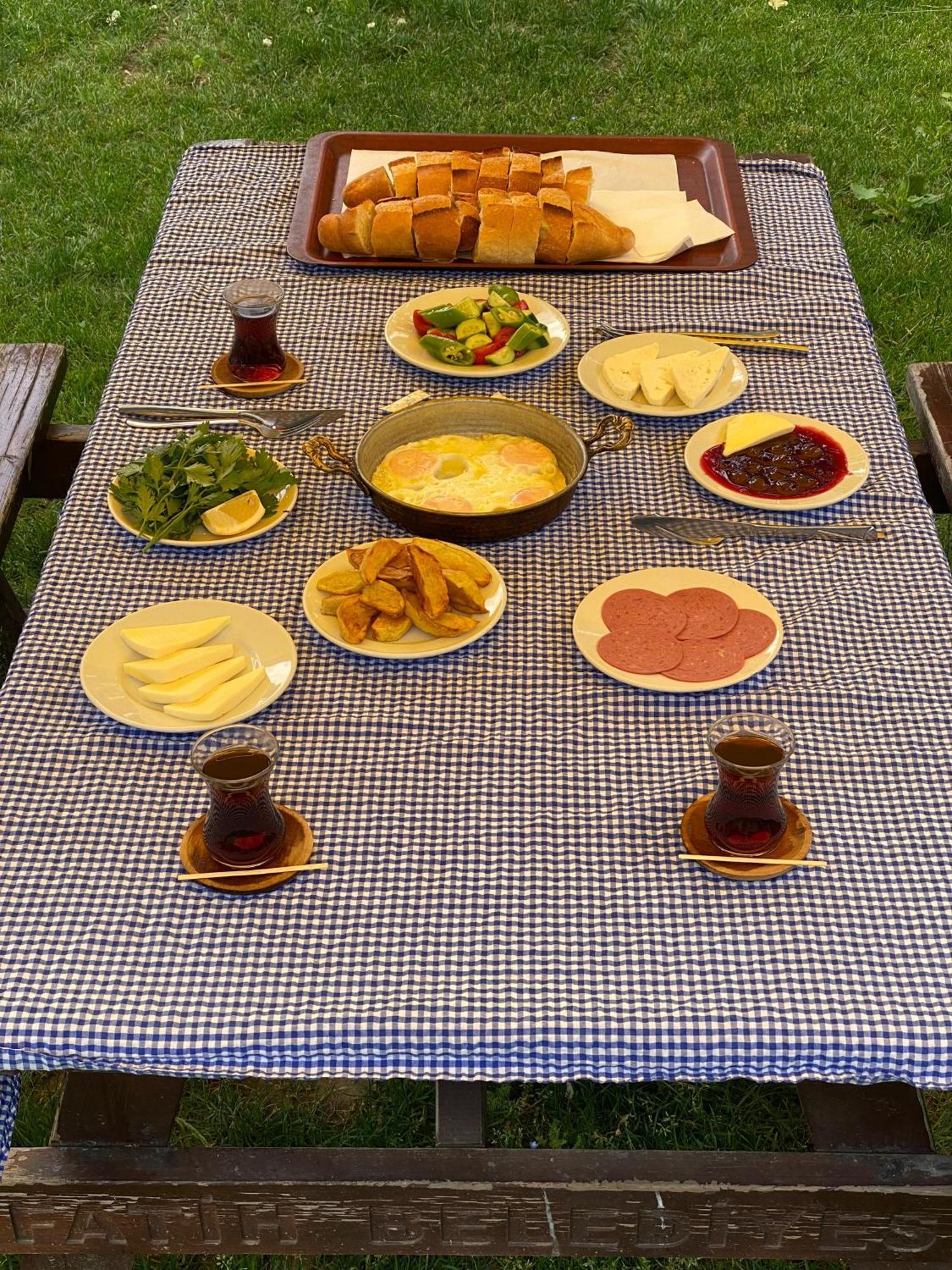 Mar Boutique Apartment Istanbul Bagian luar foto
